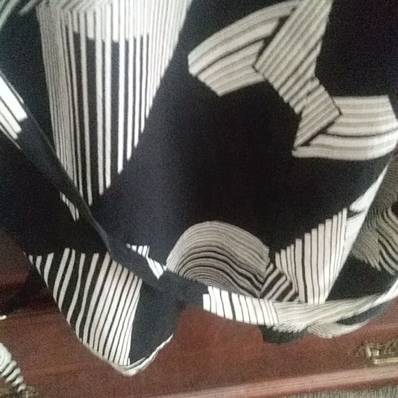 Wrap Around lightweight shirt - Picture 5 of 5